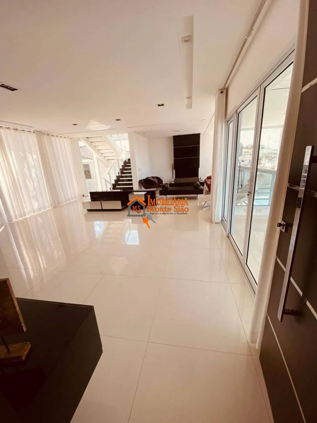 Imagem Sobrado com 4 dormitórios, 600 m² - venda por R$ 6.800.000,00 ou aluguel por R$ 29.000,00/mês - Perová - Arujá/SP