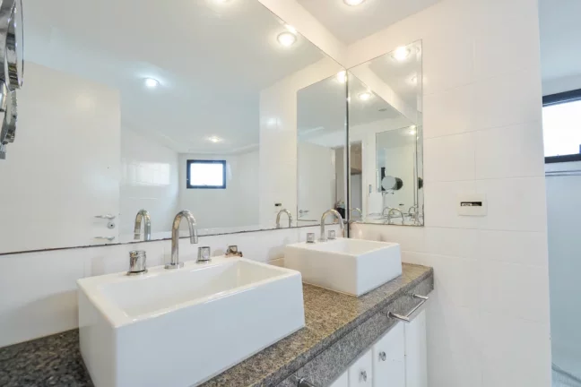 Imagem Apartamento à venda em São Paulo, Pacaembu, com 4 quartos, 379m2