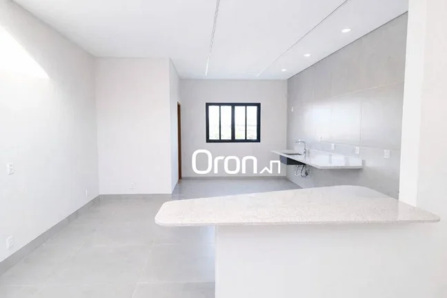 Imagem Sobrado à venda, 232 m² por R$ 1.100.000,00 - Cond Vale Verde - Senador Canedo/GO