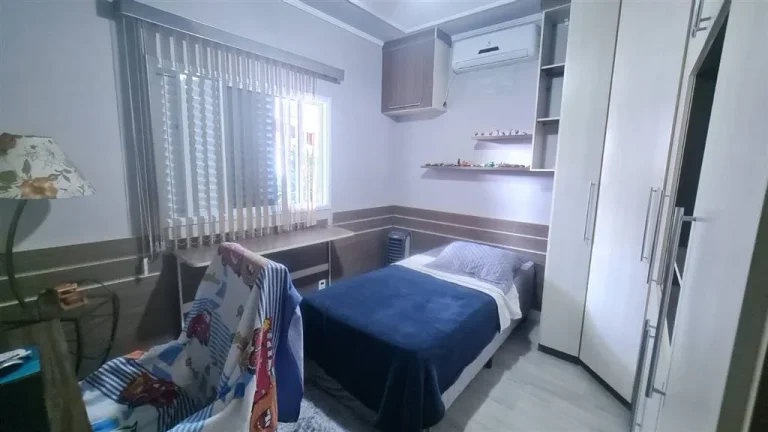 Imagem CASA COM 115.25 m² - MIRIM - PRAIA GRANDE SP