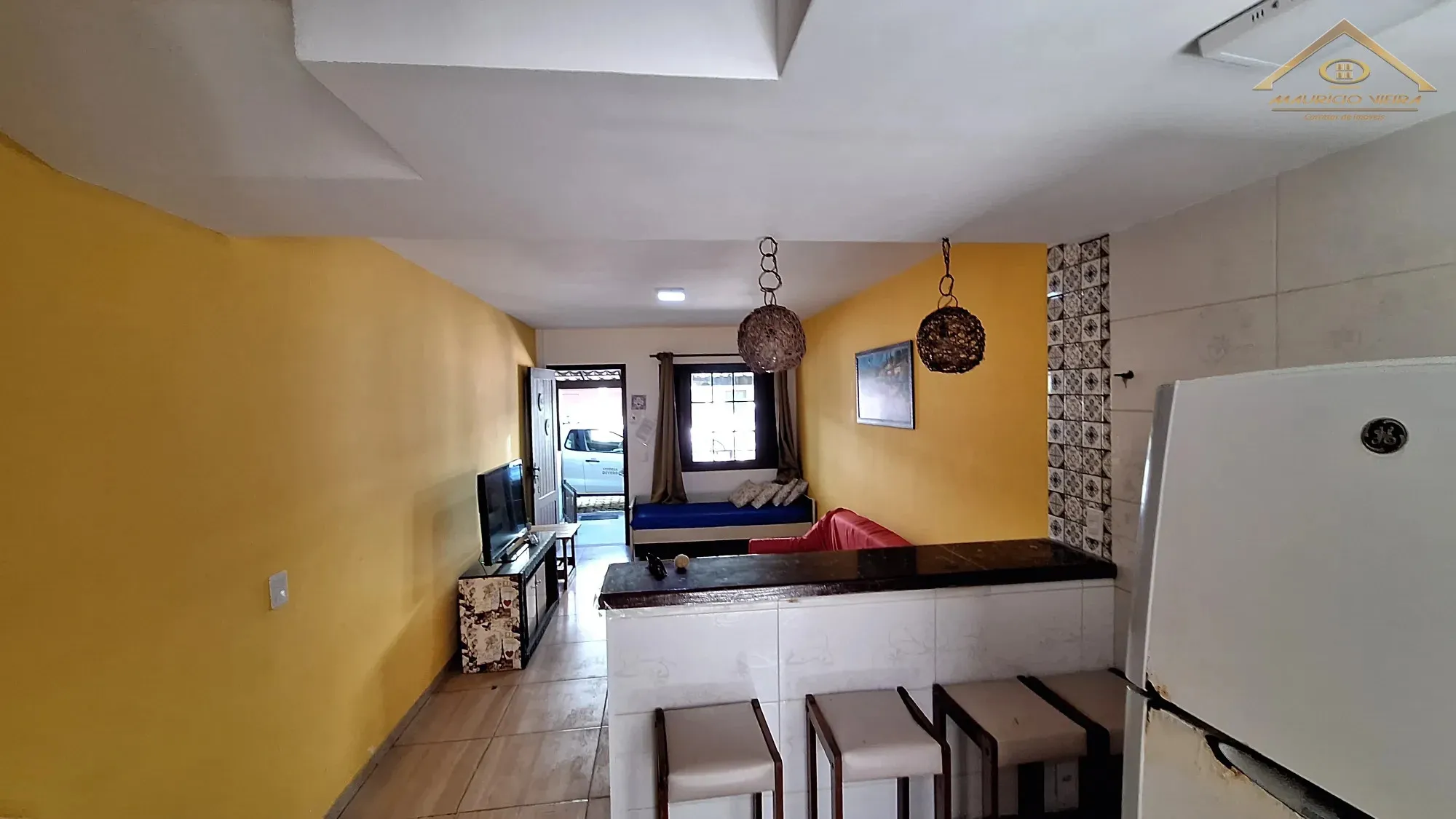 Imagem Casa triplex no Canal da Ogiva à venda