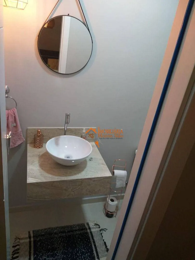 Imagem Casa com 3 dormitórios à venda por R$ 750.000,00 - Vila Rio de Janeiro - Guarulhos/SP