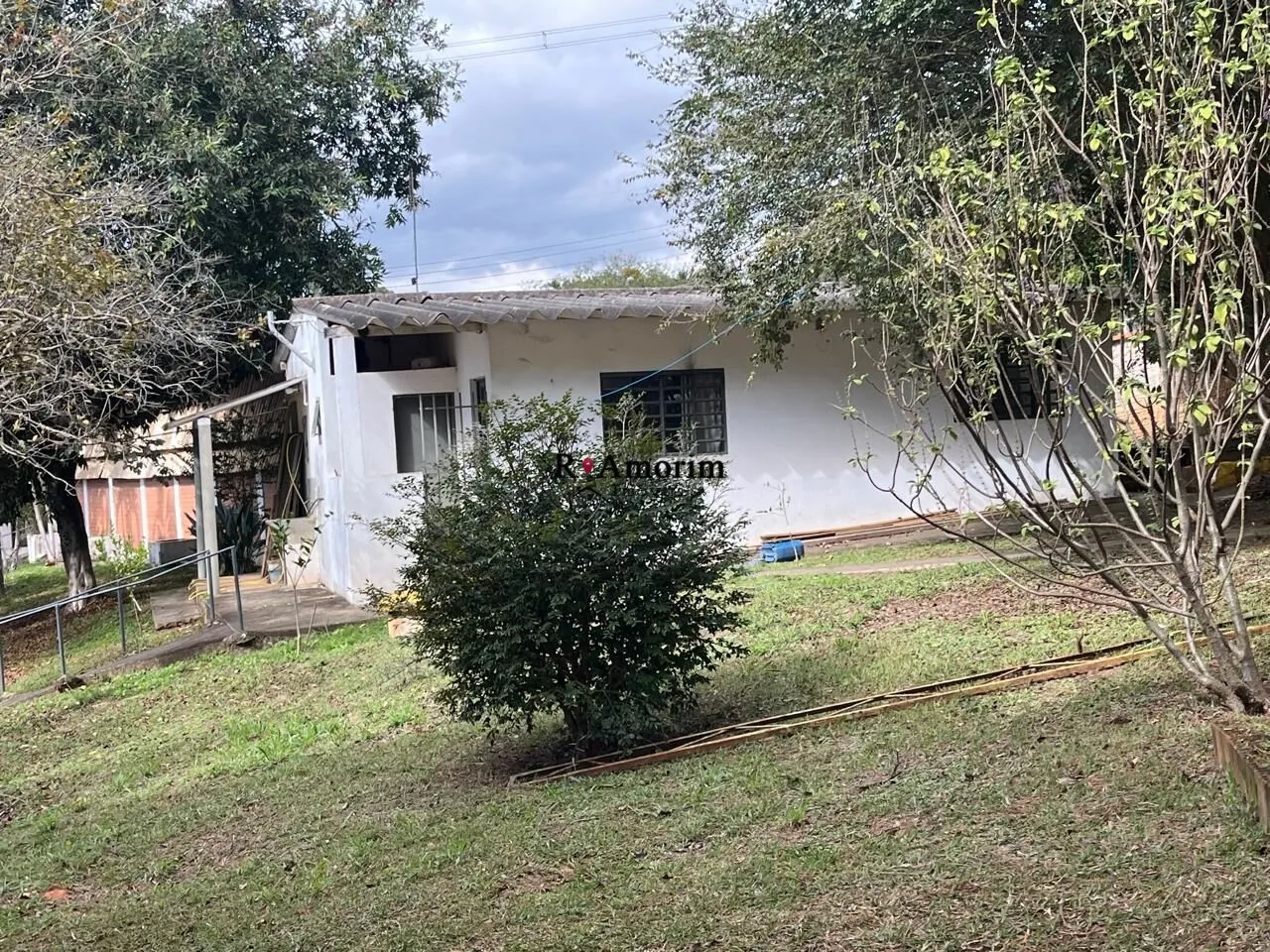 Imagem Terreno a venda em Itu com abundância de água, e área aproximada de 1.000 metros