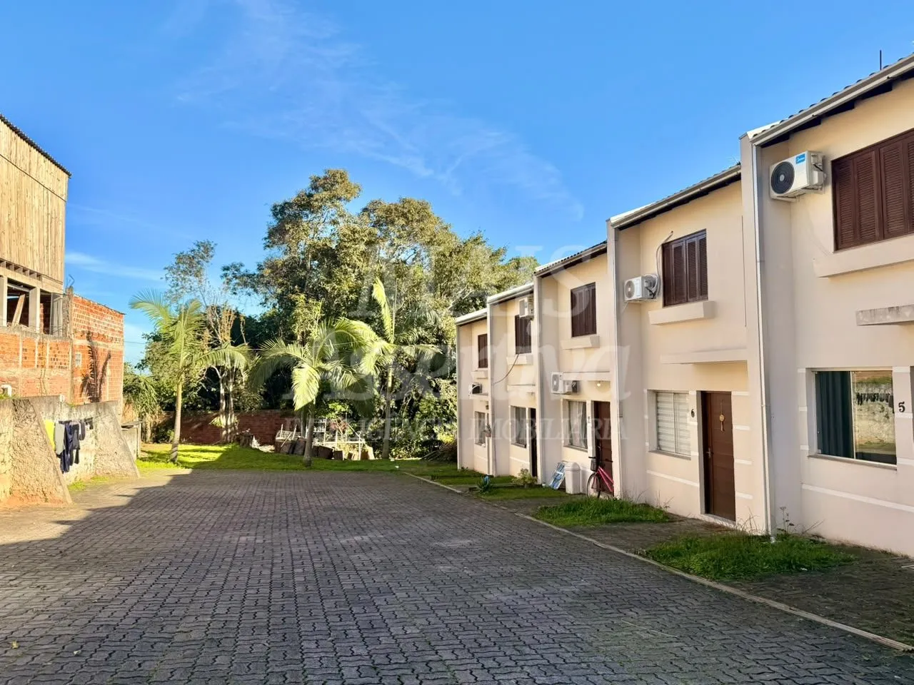 Imagem Sobrado geminado para venda em condominio fechado - São Jorge, Novo Hamburgo