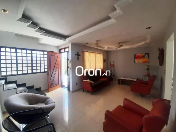 Imagem Sobrado com 3 dormitórios à venda, 270 m² por R$ 1.410.000,00 - Jardim América - Goiânia/GO