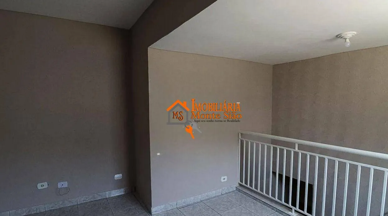 Imagem Sobrado com 3 dormitórios à venda, 140 m² por R$ 350.000,00 - Vila Rio - Guarulhos/SP