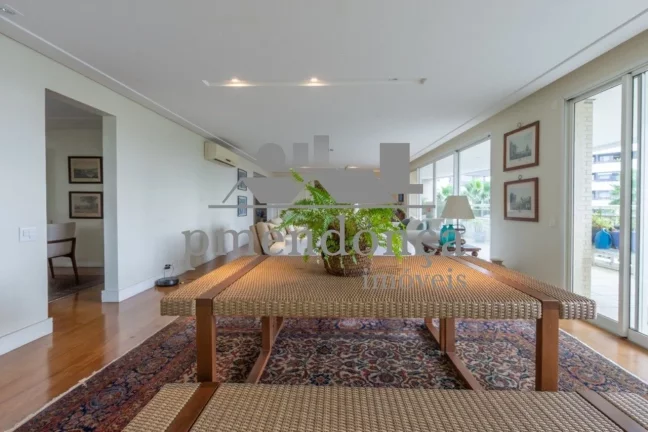 Imagem Apartamento Alto da Lapa com 4 sui­tes e 5 vagas, 366 m2