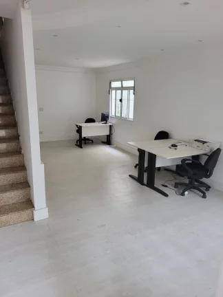 Imagem Casa à venda em São Paulo-SP, Vila Mariana. 3 quartos, 3 suítes, 4 salas, 5 banheiros, 2 vagas, 196m².