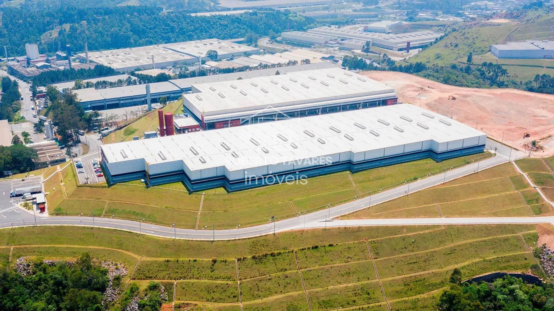 Foto do imóvel Galpão / Depósito / Armazém de 2208m² no bairro Jardim Nova Itapevi, em Itapevi em Jardim Nova Itapevi, Itapevi - SP