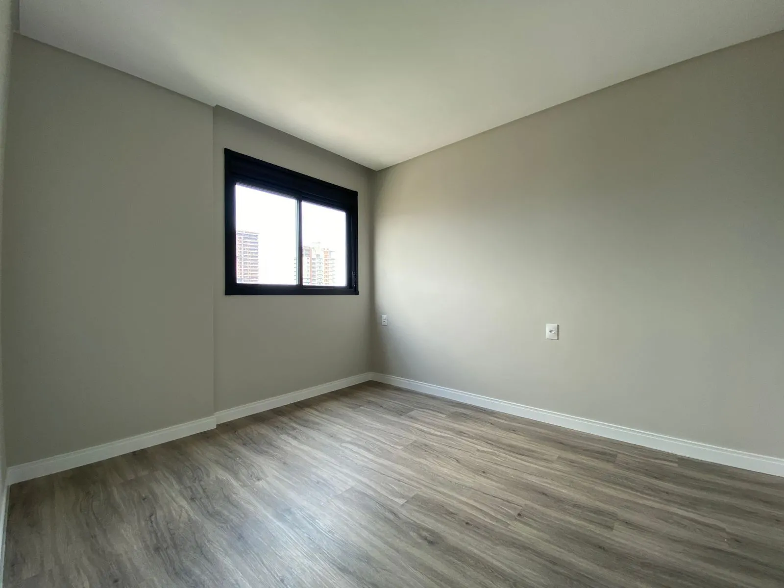 Imagem Apartamento à venda com 902m2 por R$ 1.350.000,00