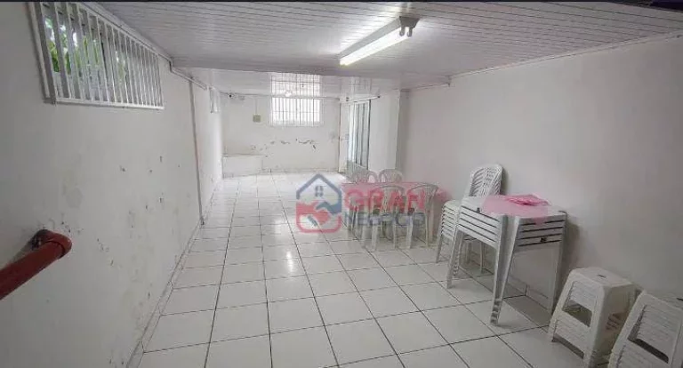 Imagem Apartamento com 3 dormitórios à venda - Água Verde - Curitiba/PR