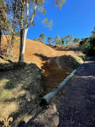 Imagem TERRENO RESIDENCIAL em RANCHO QUEIMADO - SC, Próximo da Praça
