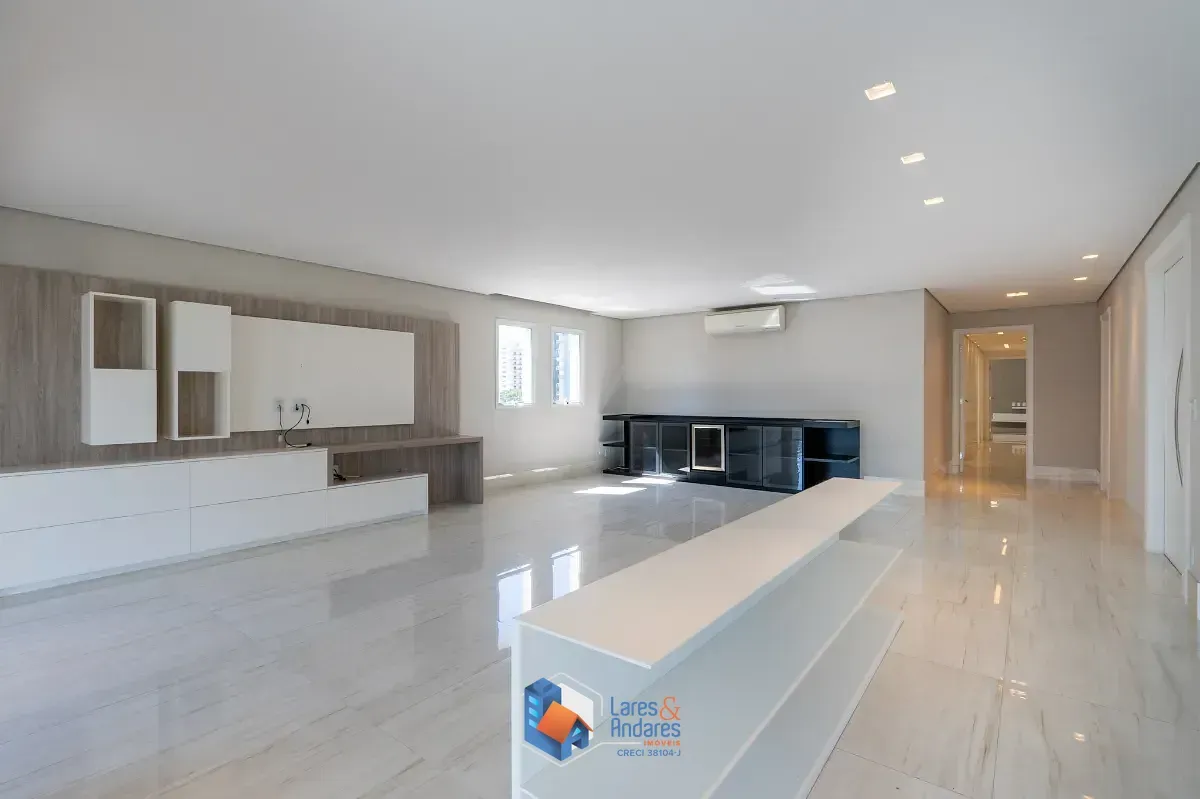 Imagem Apartamento para venda em Vila Suzana com 4 quartos, sendo 4 suítes, 392m²