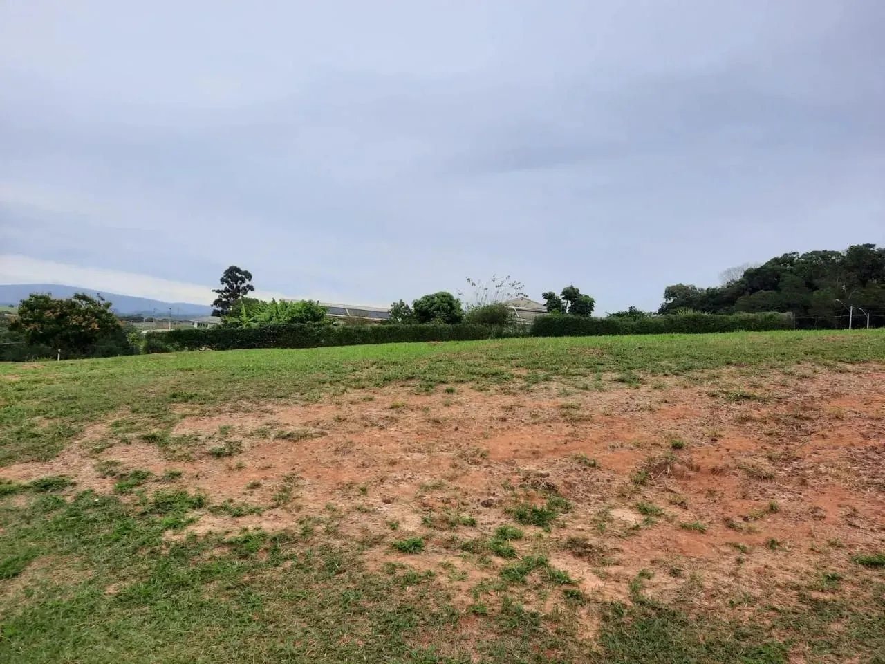 Imagem Terreno Amplo à Venda no Condomínio Dacha ? Exclusividade e Localização Privilegiada