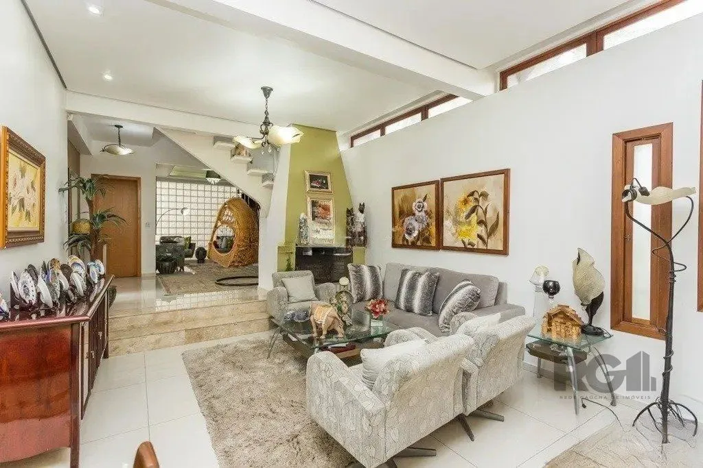 Imagem Casa com 3 dormitórios no bairro Jardim Lindóia