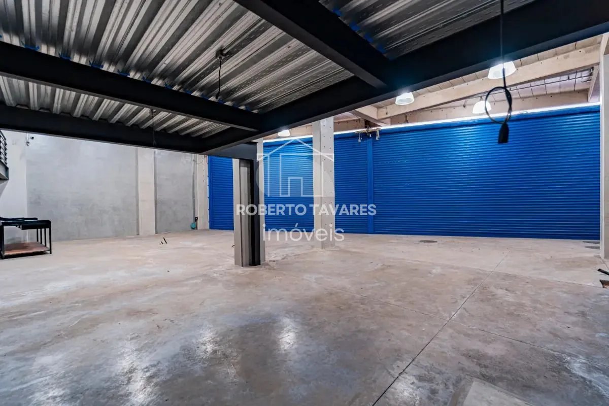 Imagem Prédio Inteiro de 1519m² no bairro Cidade Ademar, em São Paulo