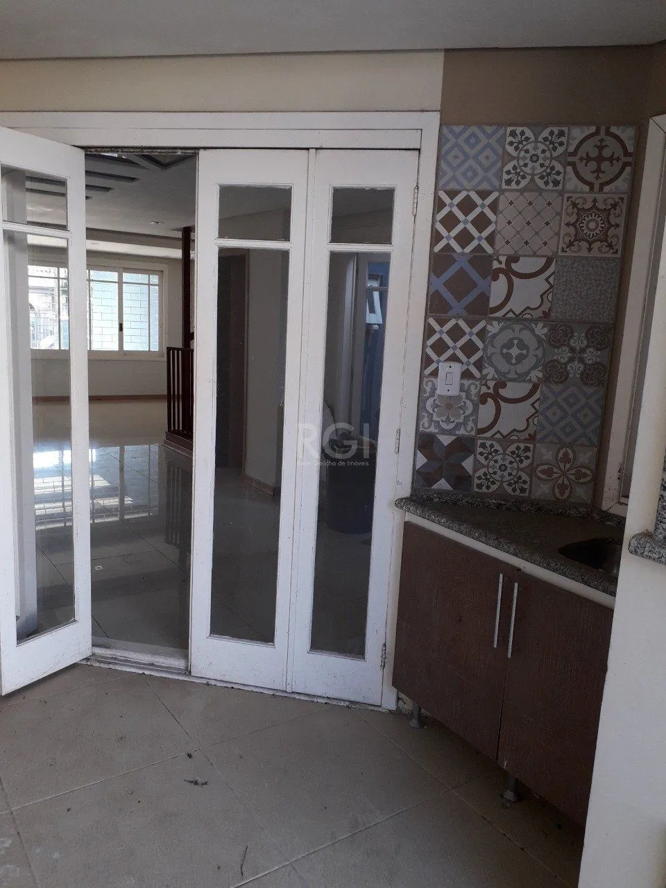 Imagem Casa para Venda - 205m², 2 dormitórios, sendo 1 suites, 2 vagas - Ipanema