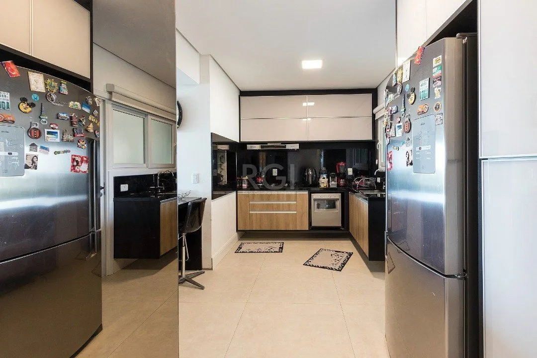 Imagem Cobertura para Venda - 319.17m², 3 dormitórios, sendo 3 suites, 4 vagas - Cristal