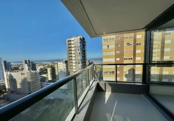 Imagem Apartamento em Torres Alto padrão de 3 dormitórios e 2 vagas