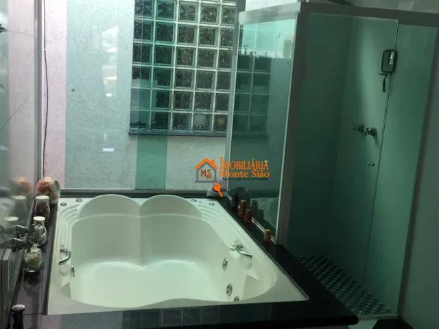 Imagem Casa com 3 dormitórios à venda, 425 m² por R$ 1.390.000,00 - Vila Rosália - Guarulhos/SP