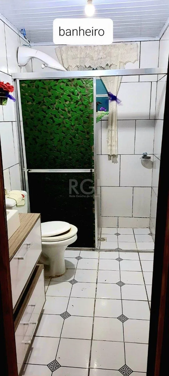 Imagem Casa 2 dormitórios, 1 suíte, vaga de garagem, Bairro Nova Cachoeirinha