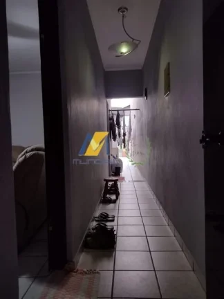 Imagem VENDO casa no Parque Novo Oratório com 6 vagas de garagem!!!!