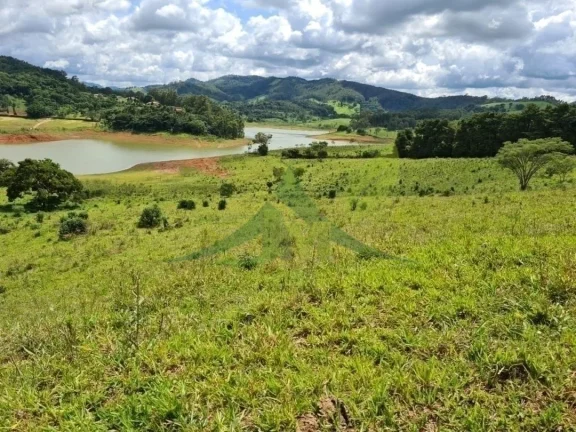 Imagem Excelente área de 59 mil metros na represa de Piracaia