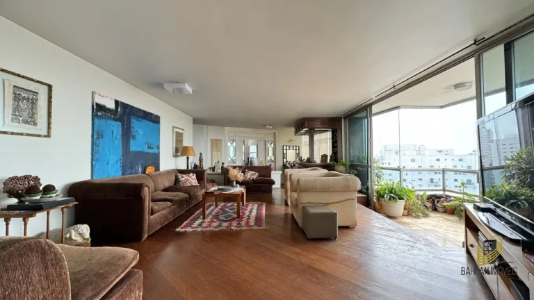 Imagem Apartamento de luxo na Vila Suzana, São Paulo-SP, com 4 suítes, 4 quartos, 3 vagas e 300m² de área. Venha conhecer!