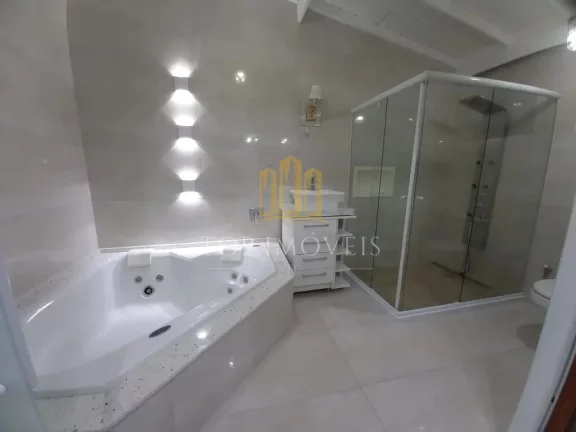 Imagem Linda Cobertura Localizada no Satelite Closet Hidromassagem 2 garagens cobertas Lazer Completo