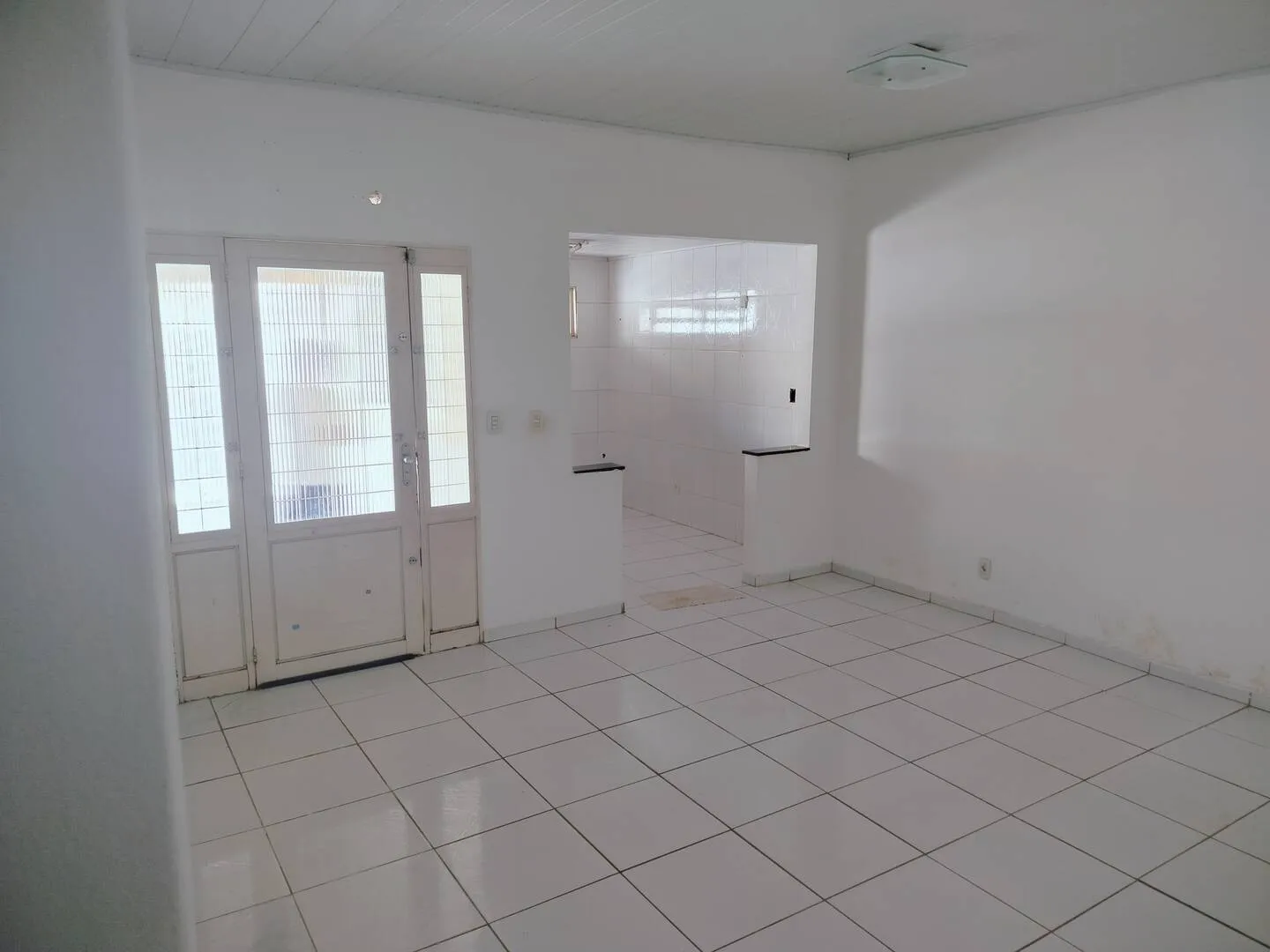 Imagem Casa com 4 quartos Bairro Santa Cruz ll