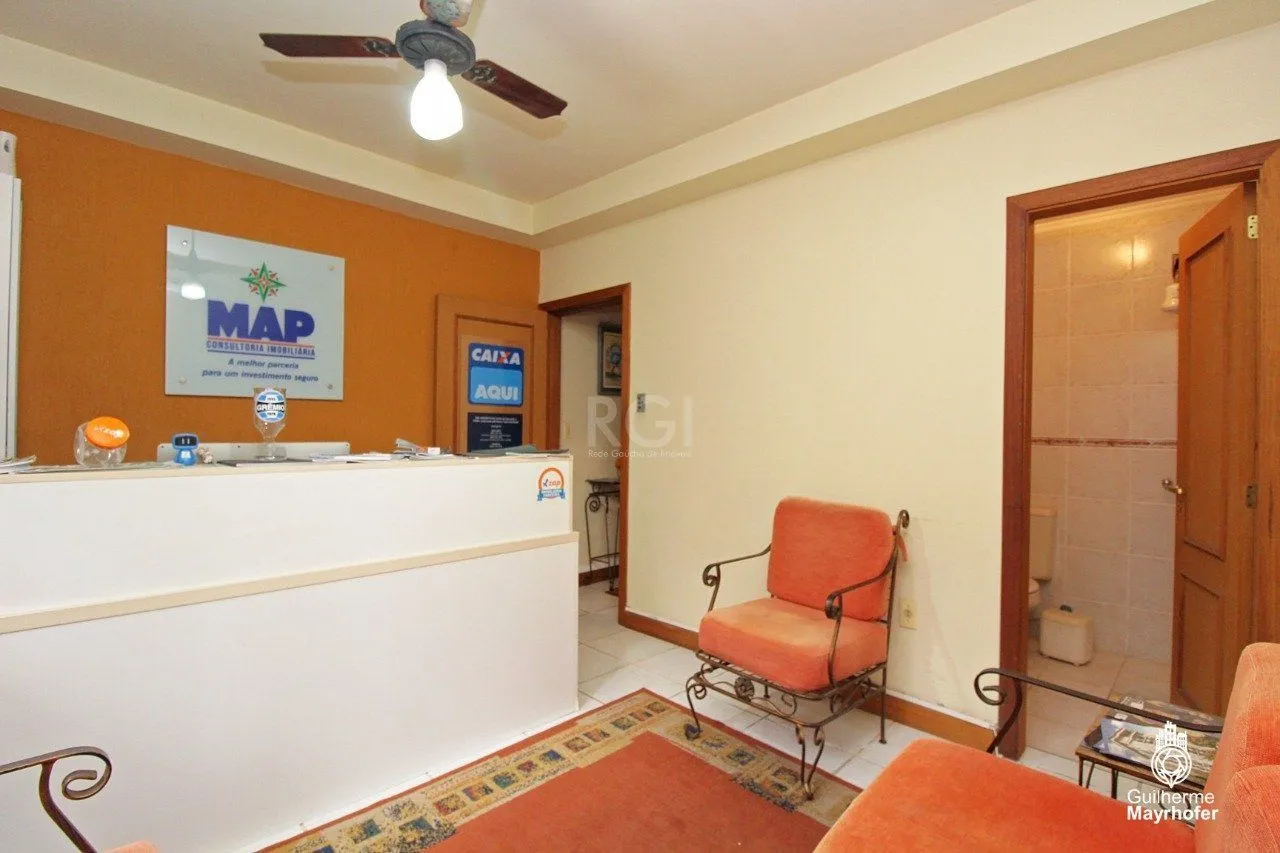 Imagem Casa para Venda - 347m², 5 dormitórios, sendo 2 suites, 3 vagas - São João
