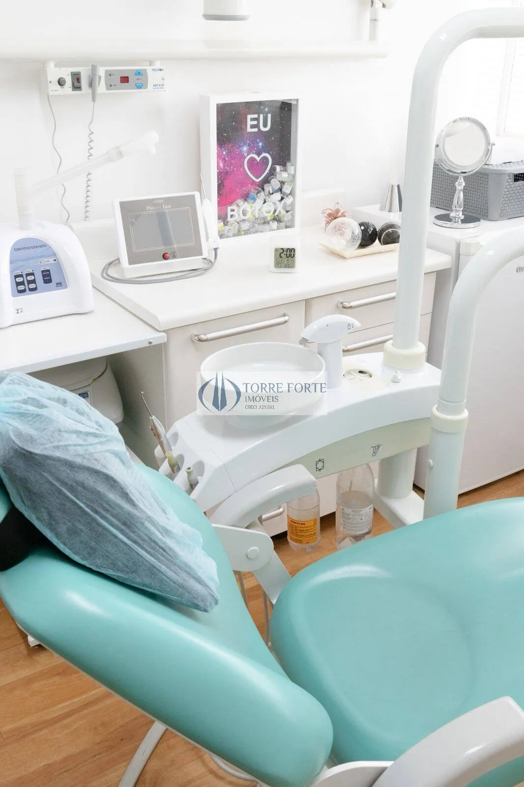 Imagem Ótima sala 37 m², incluso consultório odontológico completo, em Pinheiros