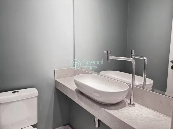 Imagem Excelente apartamento com 151m² no Itaim. Amplo living com varanda gourmet, sala de jantar e home t...