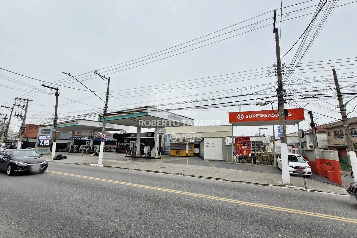 Imagem Oportunidade para construtores e investidores!!! 2.629m² - Esquina - Testada de 73m!