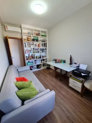 Imagem Apartamento com tres suites varandão gourmet com vista mar a venda na Colina A em Patamares