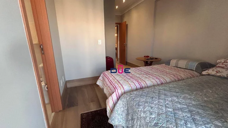 Imagem Apartamento com 3 dormitórios à venda, 134 m² por R$ 2.750.000 - Boqueirão - Santos/SP