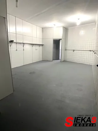 Imagem Salão para Locação em Barueri-SP, Bairro Chácaras Marco: 2 Banheiros, 1 Vaga de Garagem, 160m² de Área