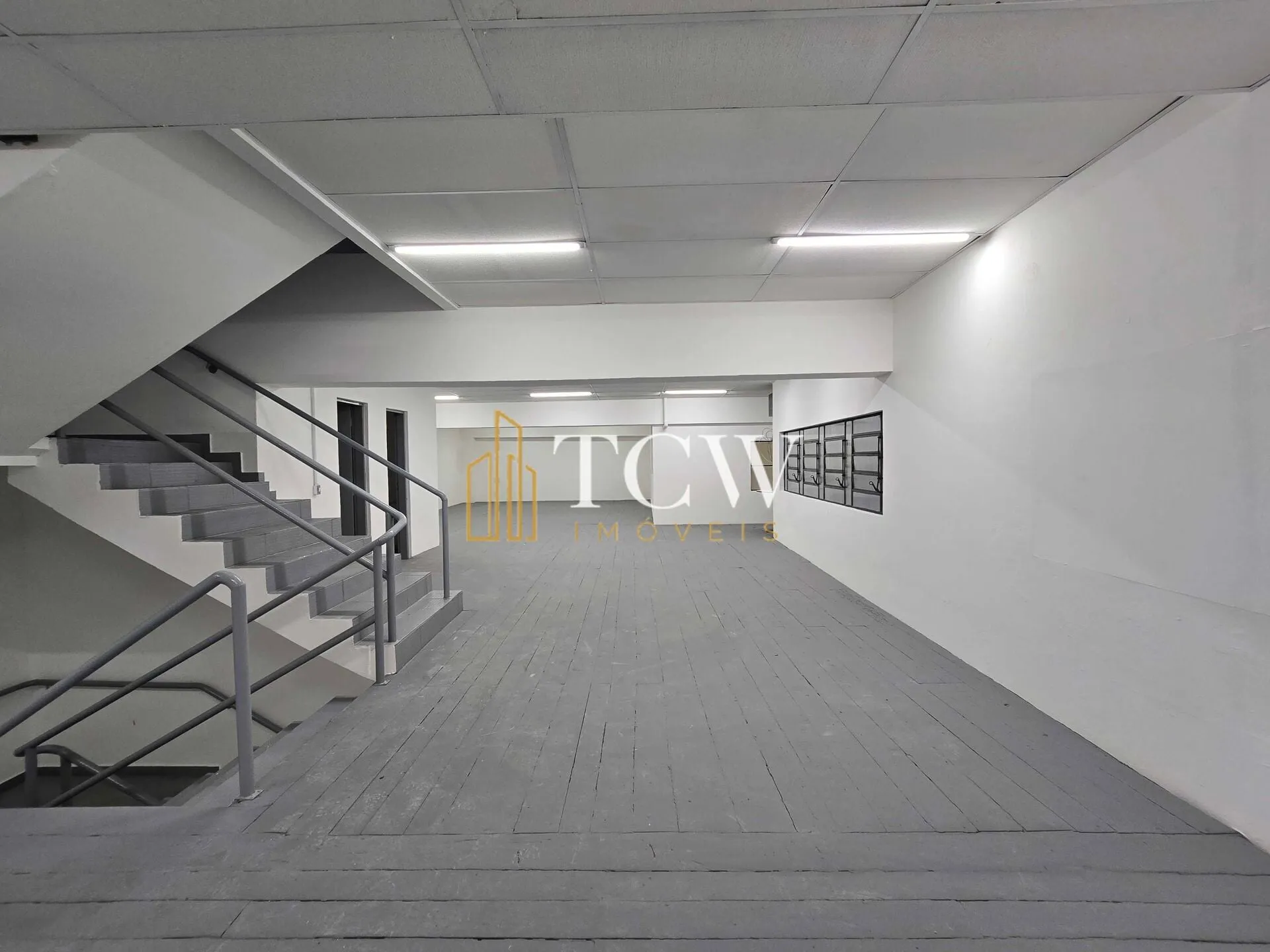 Foto do imóvel: Galpão/Predio Comercial à venda | 1222m2 | Bom Retiro/SP em Belenzinho