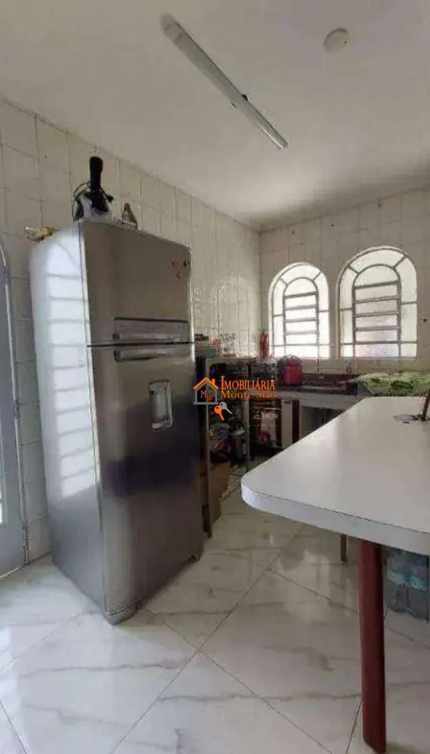 Imagem Sobrado com 5 Quartos à venda, 277m² - Vila Rosália