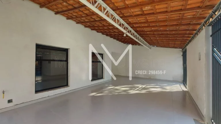 Imagem Casa Térrea à Venda 3 Quartos 1 Suíte 130m² - Bairro Bosque dos Eucaliptos