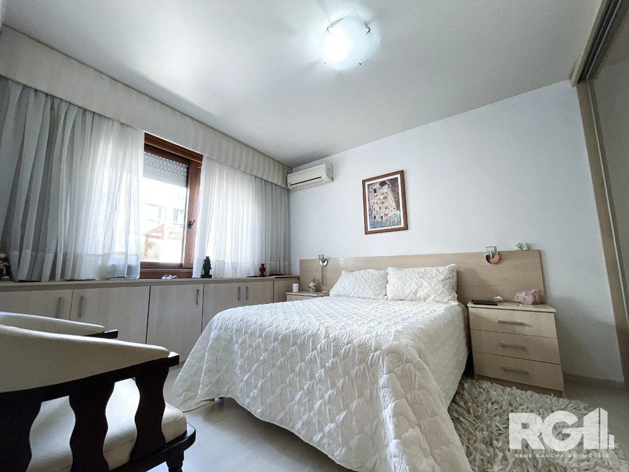 Imagem Apartamento 2D com suíte próximo a Praça da Encol.