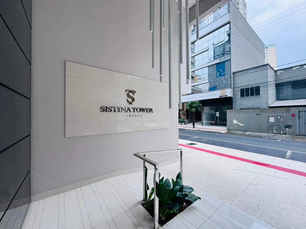 Imagem Apartamento à venda com 192.4m2 por R$ 2.400.000,00