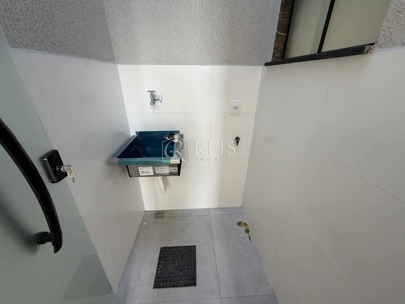 Imagem Casa para Venda em Rio das Ostras, Jardim Mariléa, 3 dormitórios, 1 suíte, 2 banheiros, 1 vaga