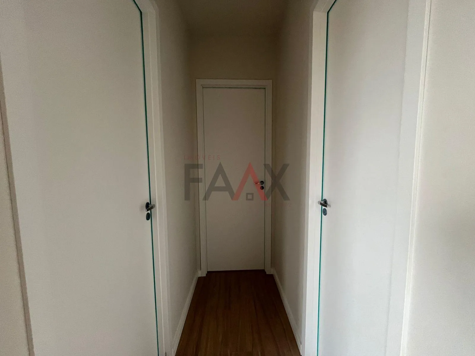 Imagem Apartamento para Locação em Condomínio Fechado no Vista Batel