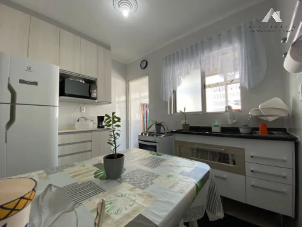 Imagem Apartamento mobiliado, no centro de Mongaguá 90 metros da praia