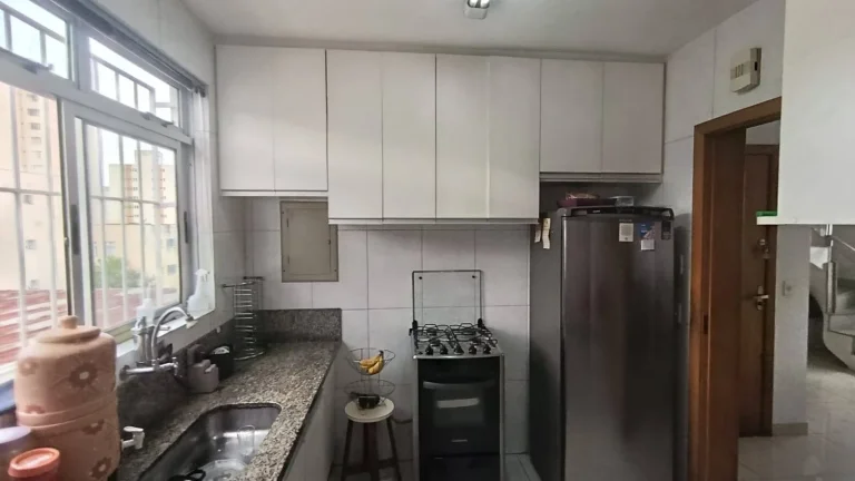 Imagem Cobertura 4 quartos,reformada, Bairro Jardim America.