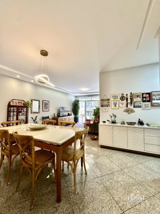 Imagem Quadra do mar da Praia da Costa, amplo 3 quartos com 1 suíte. Ampla Cozinha