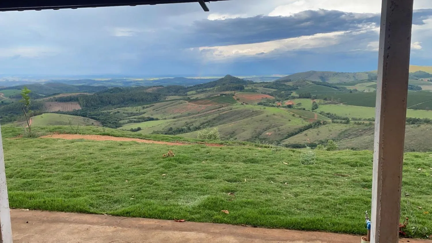 Imagem Linda fazendinha à venda em Capitólio/MG 31 hectares de terra