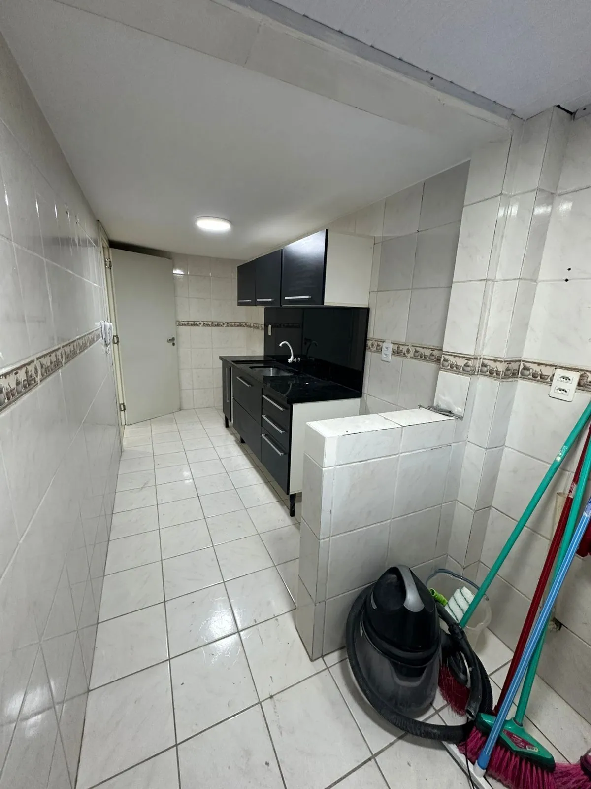 Imagem Apartamento com 3 Quartos, térreo com pátio privativo, 1 vaga coberta à Venda, 88m² privativos, só R$ 299.000