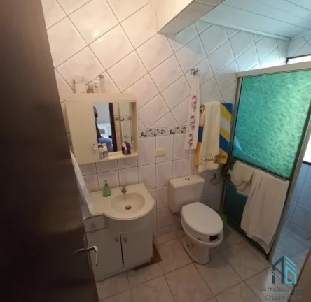 Imagem Casa 02 quartos, edícula, no Capão da Imbuia em Curitiba PR